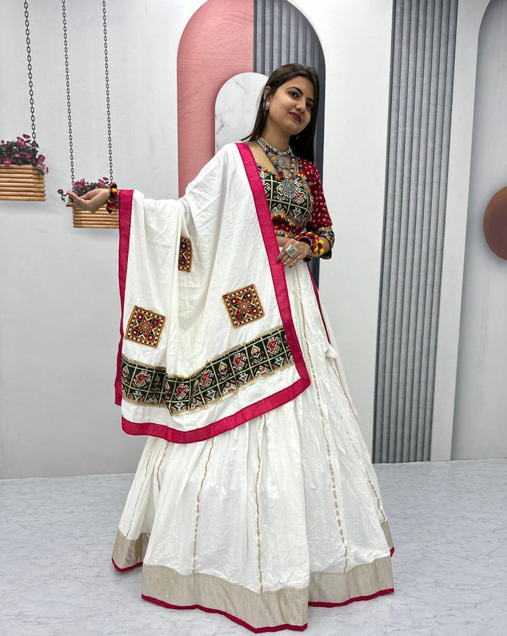 Sparkling Heritage Special Choli Set